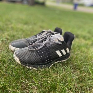 Adidas Harden volume 3
